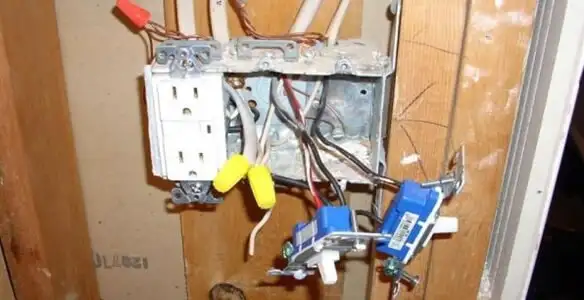 gfci circuits service wiring and upgrading electrical outlets with ground fault protection in Denver, CO
